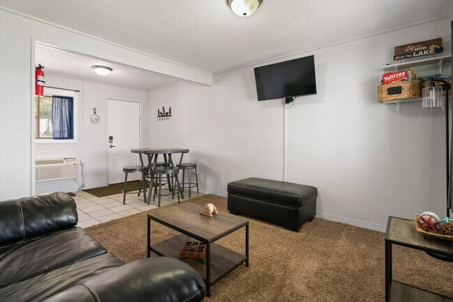 Photo - 228 E State St Unit SI ID1539846P