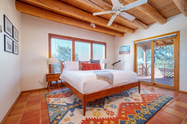 Photo - 6 Fonda Way Unit SI ID1313830P