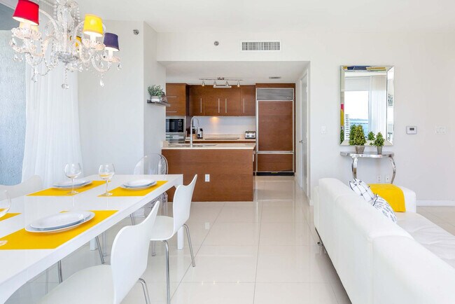 Photo - 485 Brickell Ave Unit ID1240494P