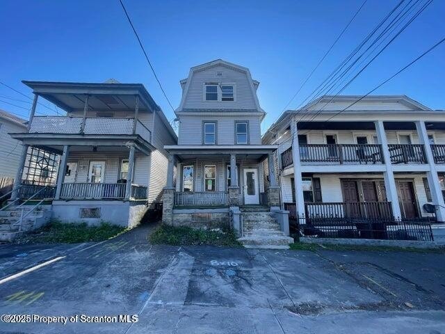 Building Photo - 536 Alder St Unit 1