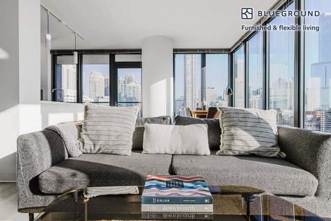 Photo - 637 N Wells St Unit FL18-ID1191