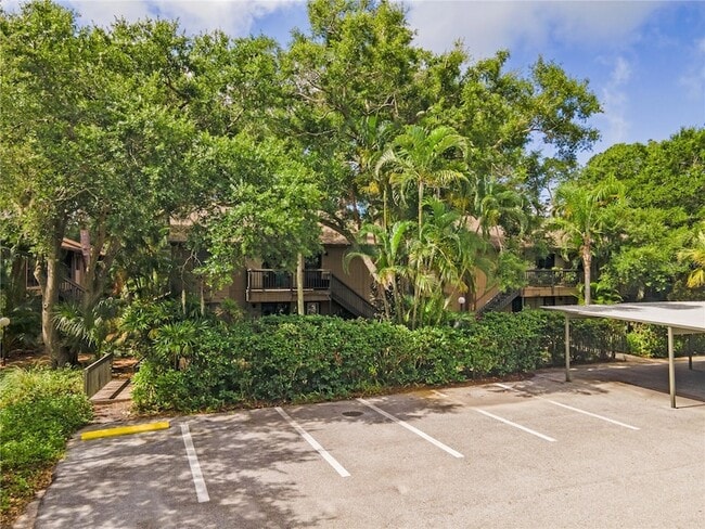 Building Photo - 1701 Pelican Cove Rd Unit GL359