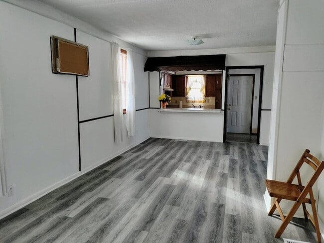 Photo - 3464 Pennsylvania St