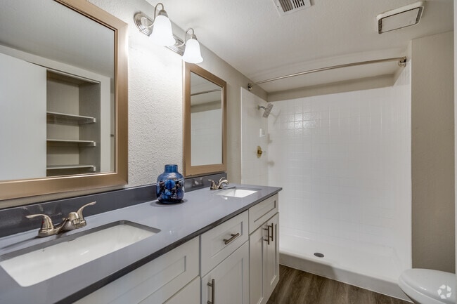 2 BR, 2 BA - 1,200 SF - Indigo on Sunset