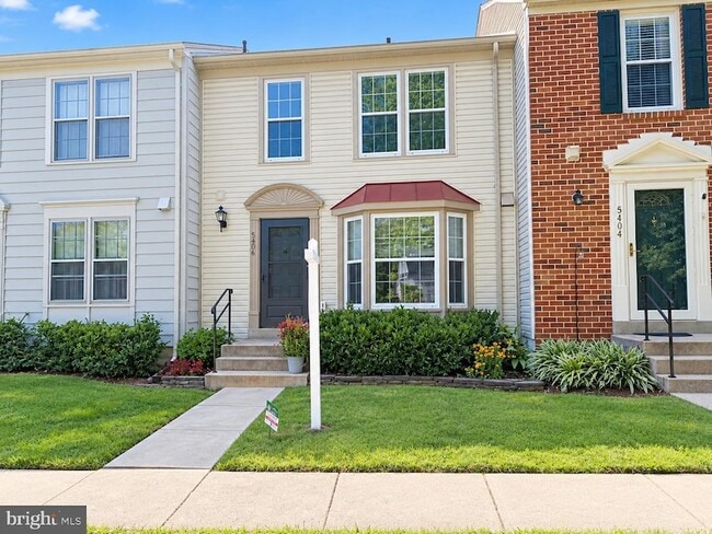 Building Photo - 5406 New London Park Dr