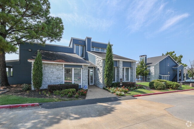 Leasing Office - The Arden Hills