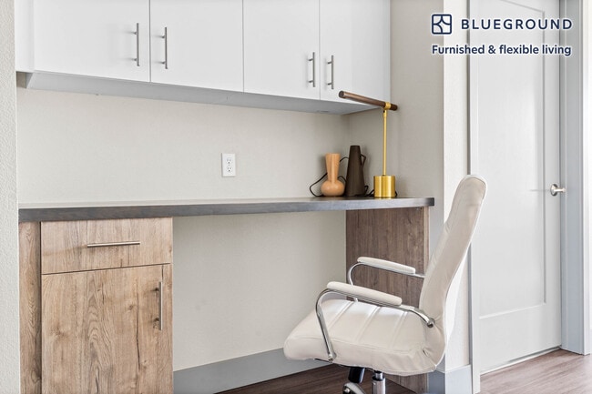 Photo - 1800 Lacassie Ave Unit FL3-ID984