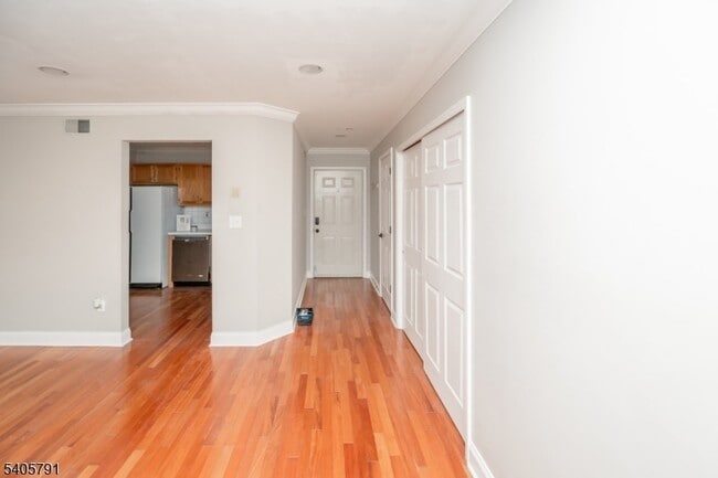 Photo - 52 Brookside Ln