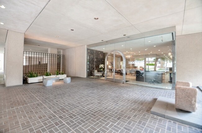 Photo - 5000 Montrose Blvd Unit 12B