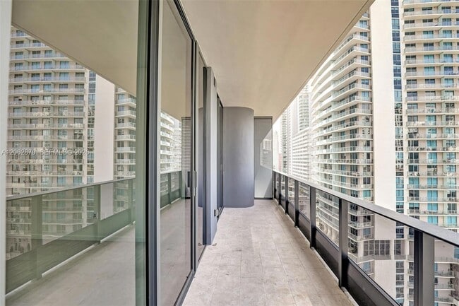 Photo - 1000 Brickell Plaza Unit 1904