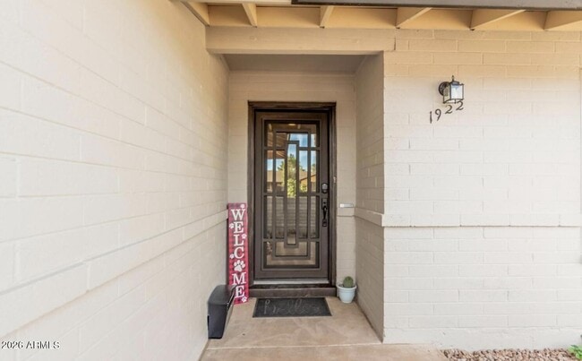 Photo - 1922 E Laguna Dr