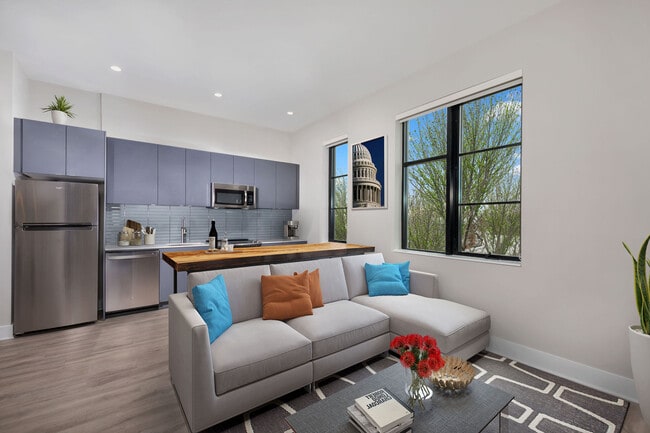 Photo - Arcade Sunshine