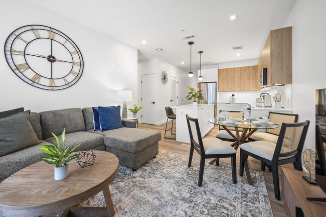 Building Photo - 282 Bremen St Unit SI ID1240293P