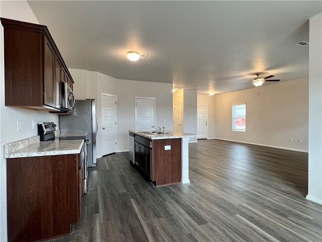 Photo - 3231 Red Tail Wy