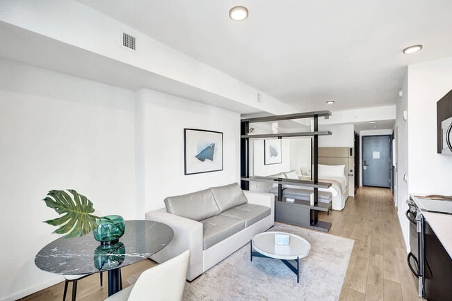 Photo - 398 NE 5th St Unit SI ID1504043P