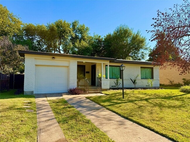 Photo - 10506 Sandra Lynn Dr