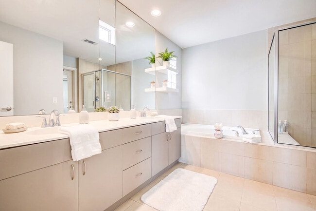 Photo - 5336 Darling St Unit SI ID1225767P