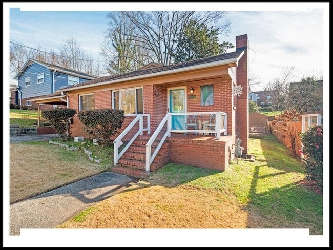 Photo - 112 E Lawson St