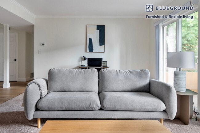 Photo - 141 Wellesley Cres Unit FL3-ID1892