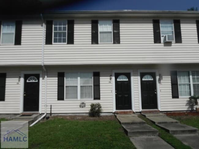 Building Photo - 1100-5B Pineland Ave