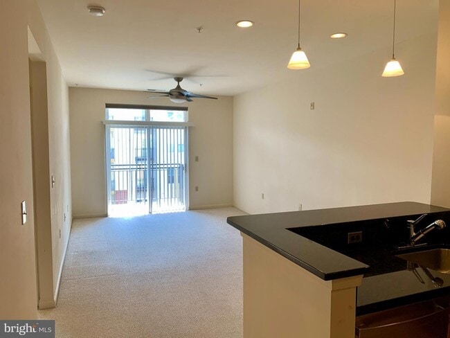 Photo - 2655 Prosperity Ave Unit 318