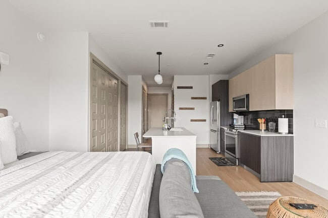 Photo - 1050 Howell Mill Rd NW Unit ID1343900P