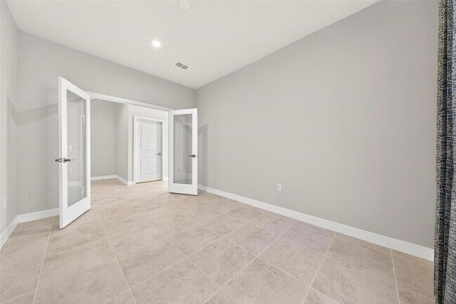 Photo - 6408 Domizio Dr