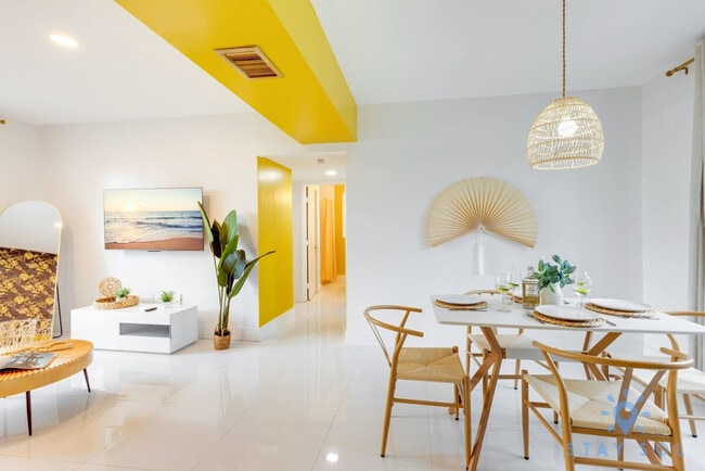 Photo - 809 S Ocean Dr Unit ID1227349P