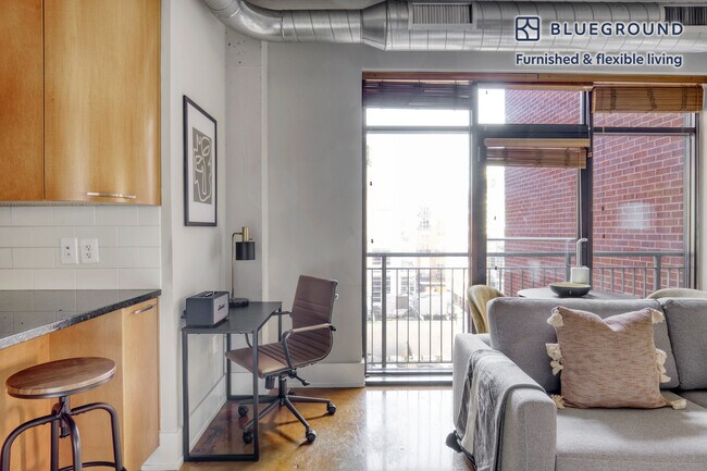 Photo - 1425 P St NW Unit FL5-ID107