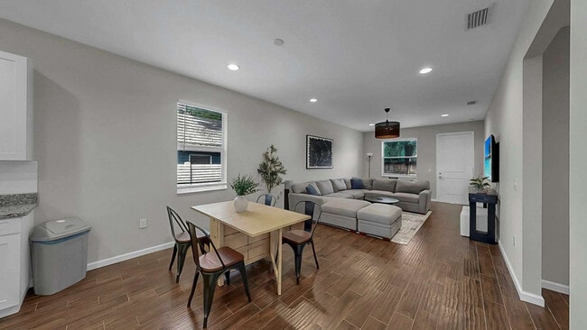 Photo - 3114 E 21st Ave Unit ID1328494P