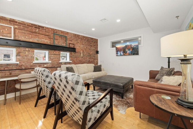 Photo - 339 N West Ave Unit ID1289057P