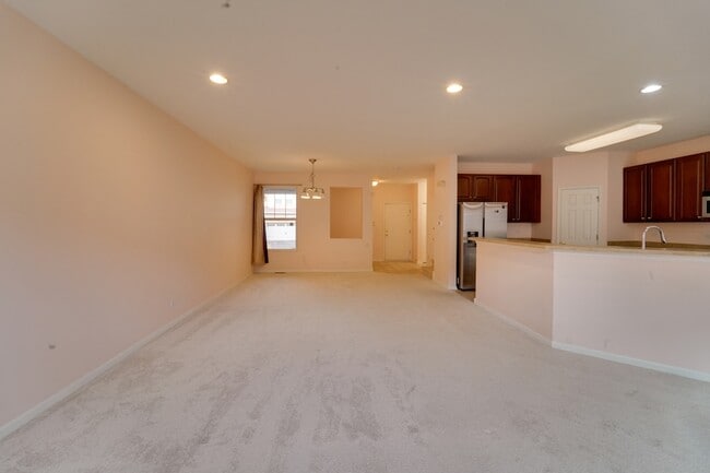 Photo - 1838 Crenshaw Cir