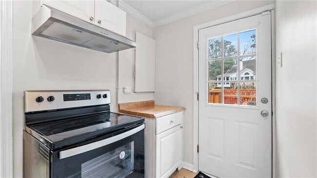 Photo - 2787 Parliament Ct