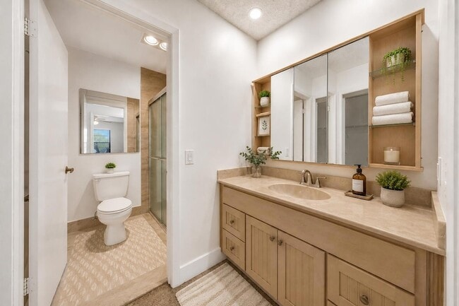 Photo - 412 Briarwood Cir