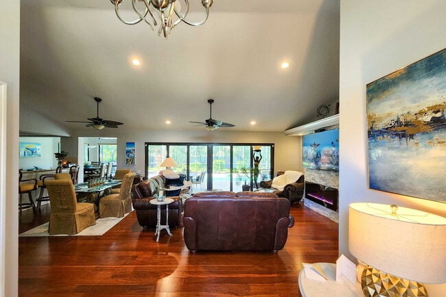 Photo - 28450 Winthrop Cir Unit SI ID1546014P