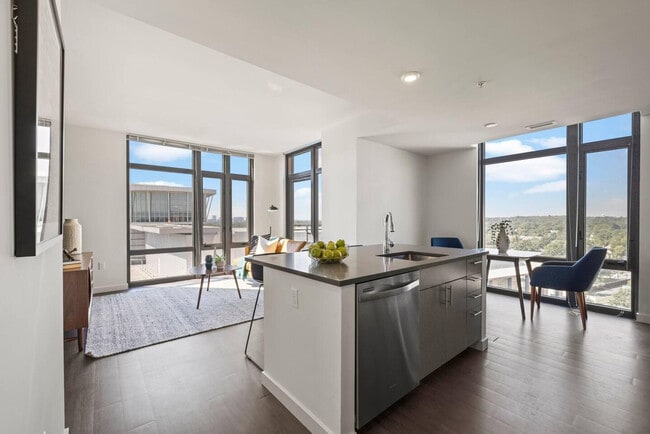Photo - 1100 N Glebe Rd Unit SI ID1016708P