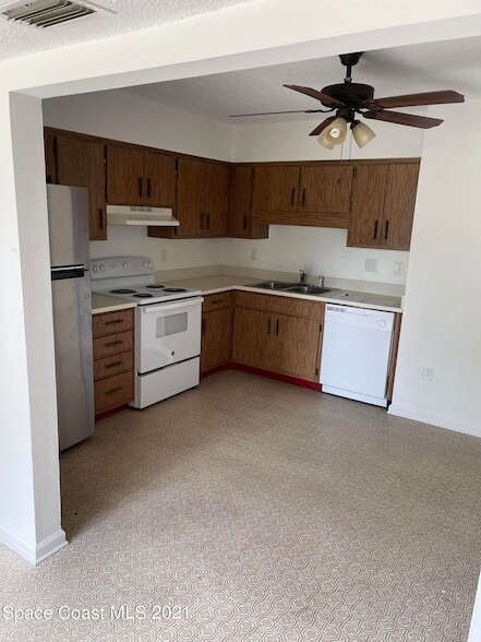 Photo - 4230 Mt Vernon Ave