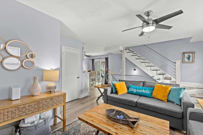 Building Photo - 22 Moreno Point Rd Unit ID1285916P