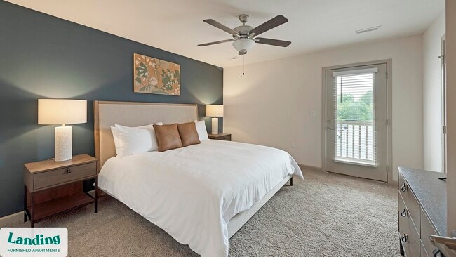 Photo - 610 Universal Dr Unit 827.1410498