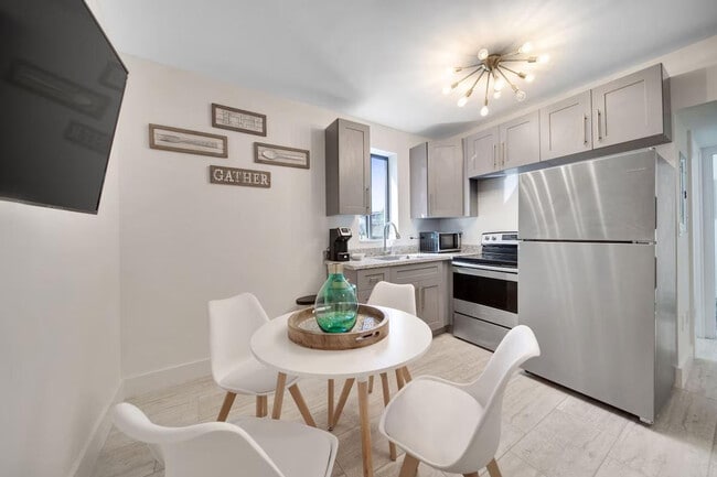 Photo - 1540 SW 22nd Ave Unit ID1388868P