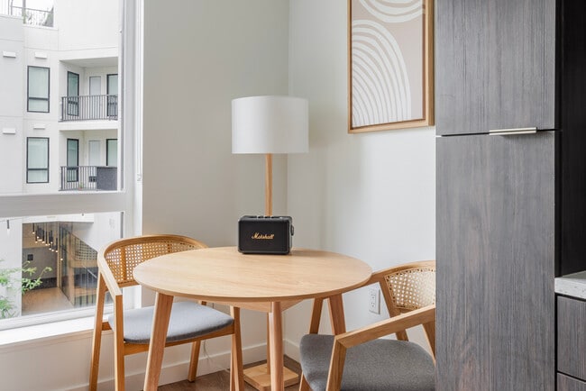 Photo - 238 13th St Unit FL7-ID2015