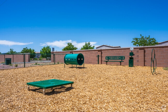 Dog Park - Via Verde