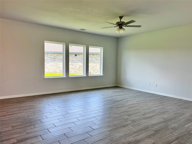 Photo - 1919 Aleia Cv