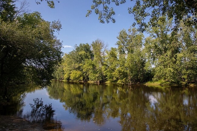 River Front _1000px - Rivers Bend
