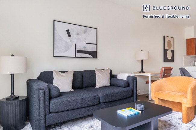 Photo - 11000 NE 10th St Unit FL2-ID983