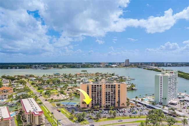 Building Photo - 51 Island Way Unit 101