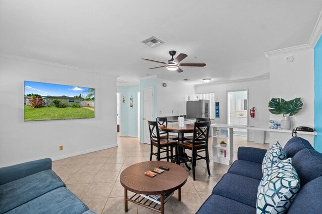 Photo - 311 SW 8th St Unit ID1047798P