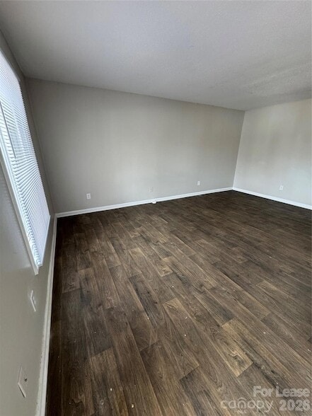 Photo - 2022 Harvest Ln Unit 16