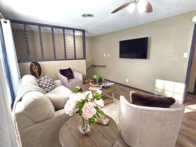 Photo - 131 Buck Ln Unit SI FL2-ID1534810P