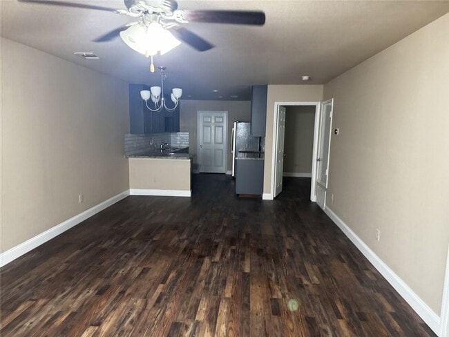 Photo - 5608 Humbert Ave